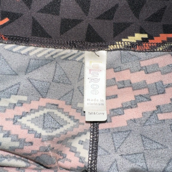 LuLaRoe leggings size TC - Picture 2 of 3